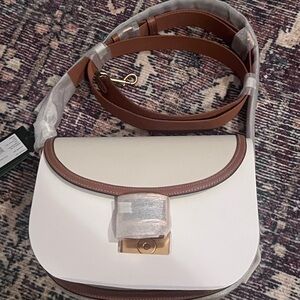 NWT !! Kate Spade Katy handbag !!